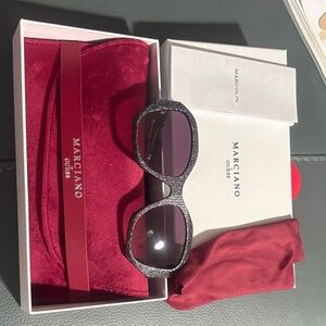 Marciano by GUESS Black Sunglasses with Glitter Silver Arms